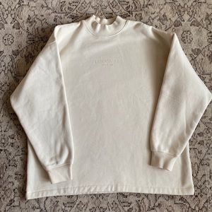 NWOT Essentials Fear of God Relaxed Crewneck